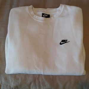 Nike NWOT Sweatshirt
